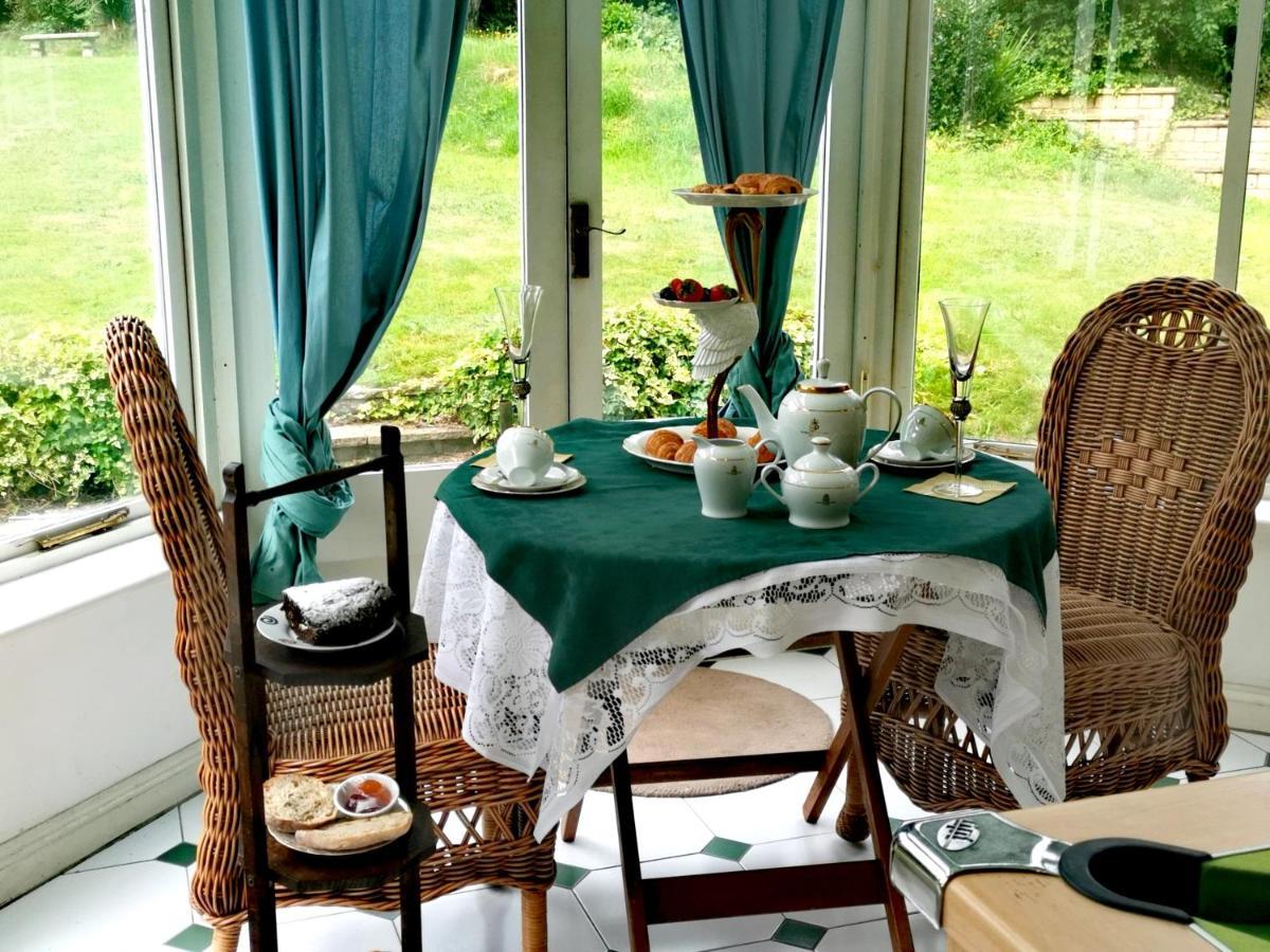 Peaceful Retreat Hideaway Surrey Lejlighed Esher Eksteriør billede